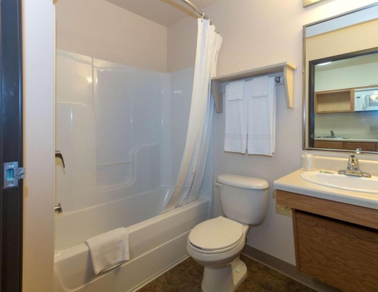 Woodspring Suites Conroe Exterior foto
